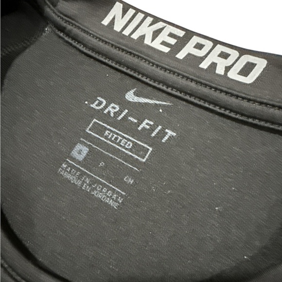 Nike Pro Fitted Compression Men’s Top - Picture 8 of 9
